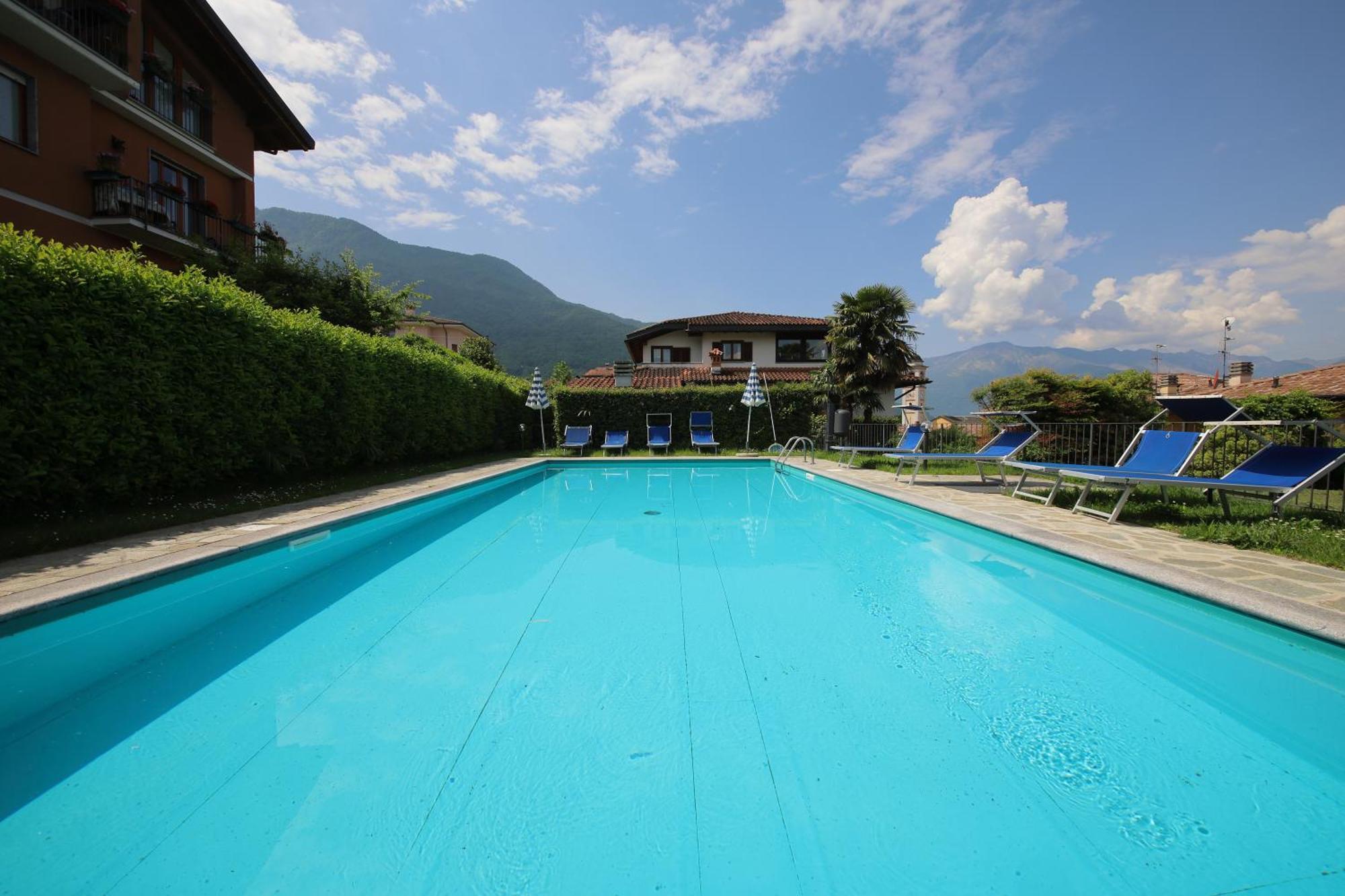 Villa Quattro Stagioni Colico Kültér fotó