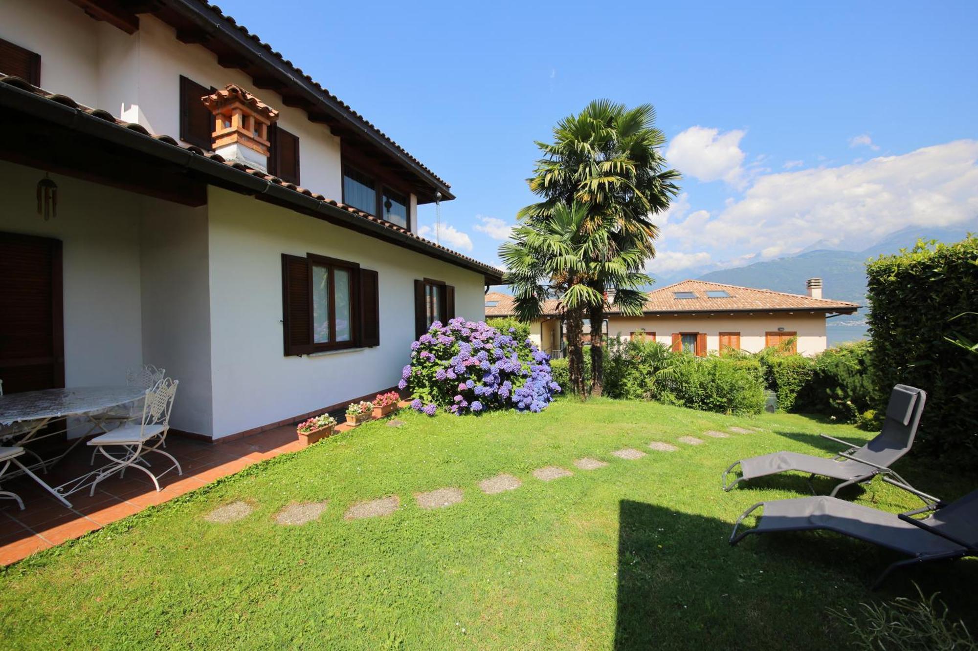 Villa Quattro Stagioni Colico Kültér fotó