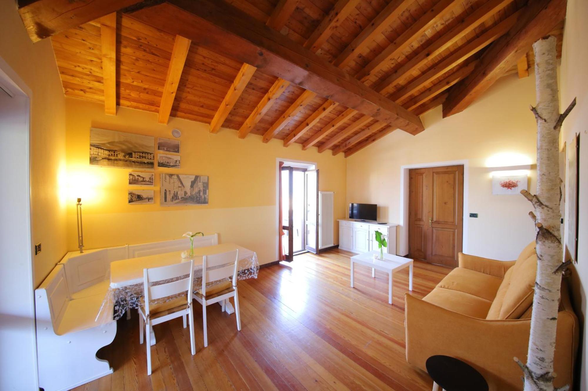 Villa Quattro Stagioni Colico Kültér fotó